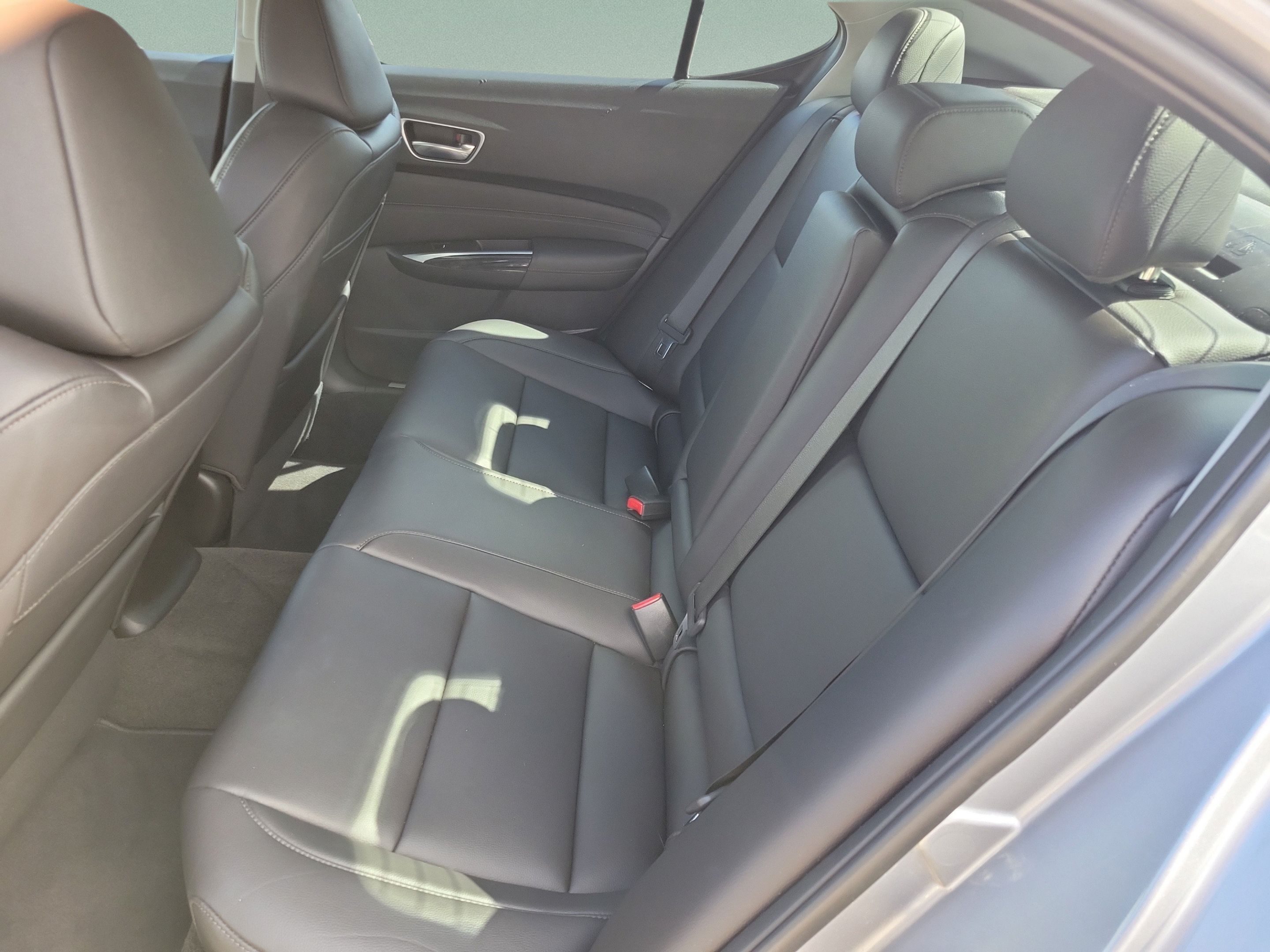 Used 2019 Acura TLX FWD image 13