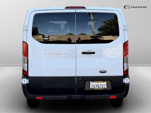 Used 2017 Ford Transit 150 XL image 6