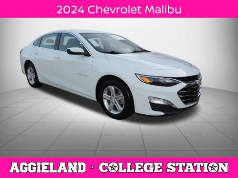 Used 2024 Chevrolet Malibu LT image 1