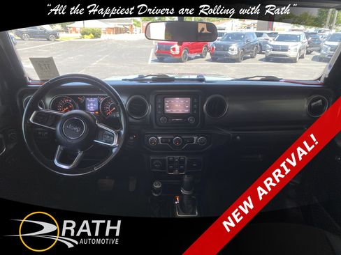 Used 2020 Jeep Gladiator Sport w/ Quick Order Package 24S AWD/4WD image 16
