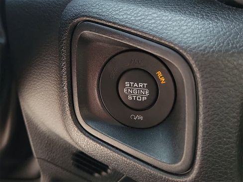 Used 2024 Jeep Wrangler Sport S image 29