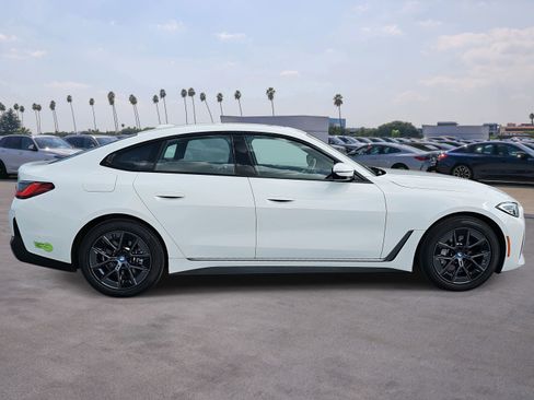 Certified 2023 BMW i4 eDrive35 image 4