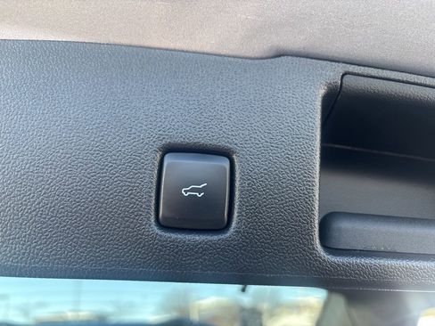 Used 2024 Ford Escape ST-Line image 13