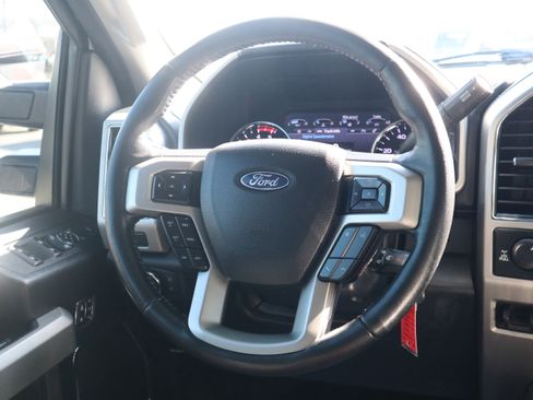 Used 2020 Ford F250 Lariat w/ Lariat Value Package image 16