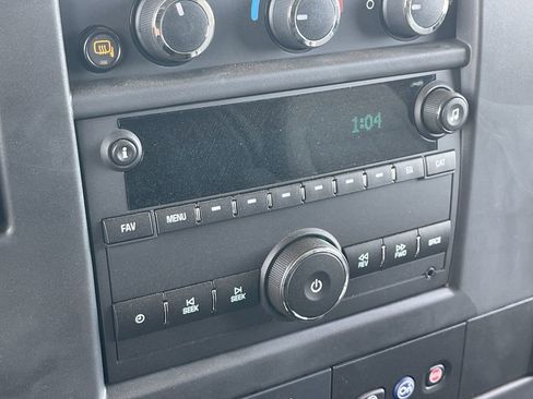 New 2025 GMC Savana 2500 Extended w/ Driver Convenience Package RWD image 13