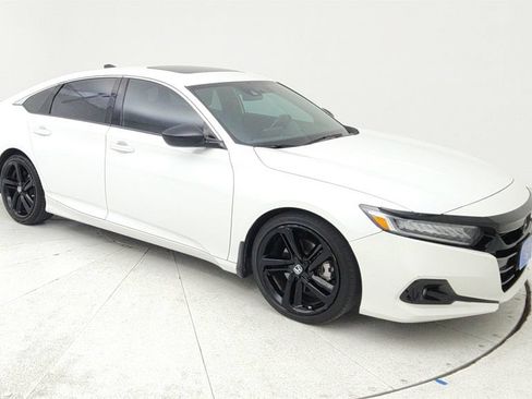 Used 2022 Honda Accord Sport image 1