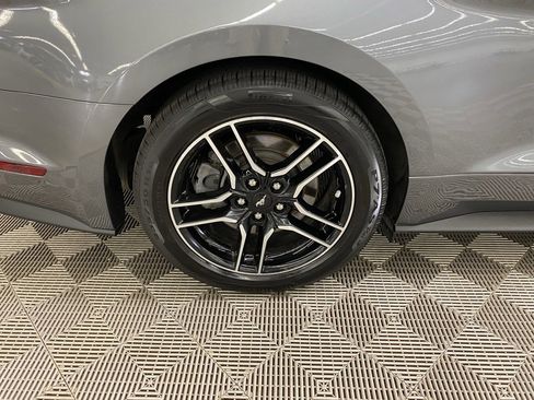 Used 2022 Ford Mustang GT Premium image 13