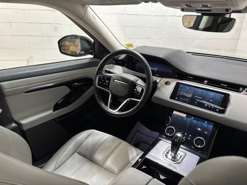 Used 2023 Land Rover Range Rover Evoque S AWD/4WD image 34