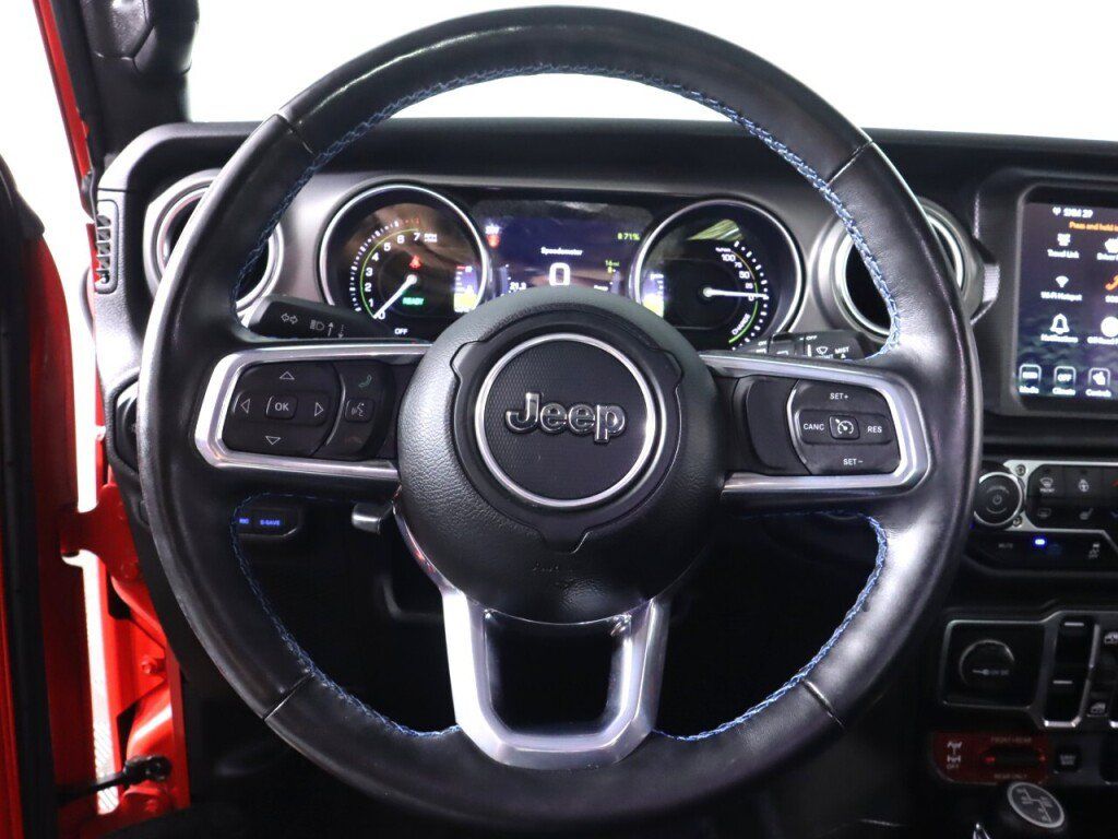 Used 2023 Jeep Wrangler Unlimited Rubicon 4xe w/ Safety Group AWD/4WD image 12