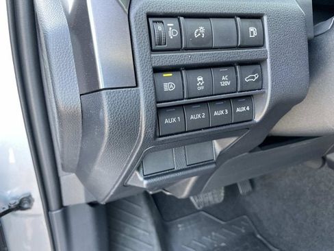 Used 2026 Toyota 4Runner TRD Off-Road Premium AWD/4WD image 18