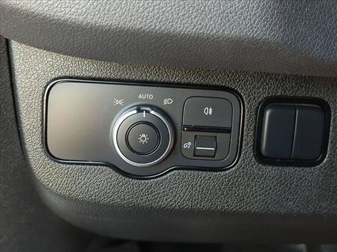 Used 2023 Mercedes-Benz Sprinter 2500 image 15
