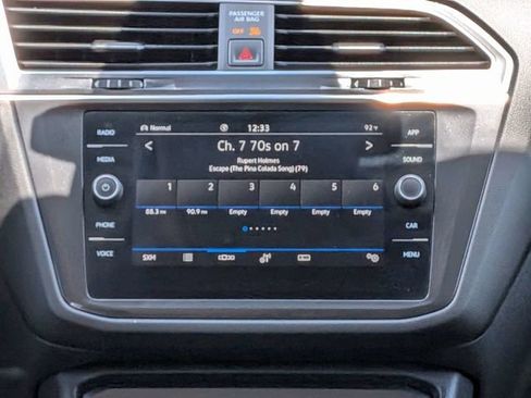 Certified 2022 Volkswagen Tiguan SE AWD/4WD image 19