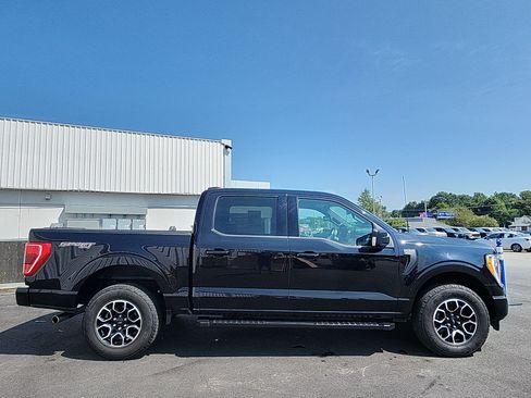 Used 2022 Ford F150 XLT w/ Equipment Group 302A High AWD/4WD image 6