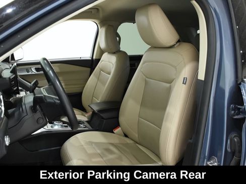 Used 2021 Ford Explorer Limited w/ Equipment Group 301A AWD/4WD image 23