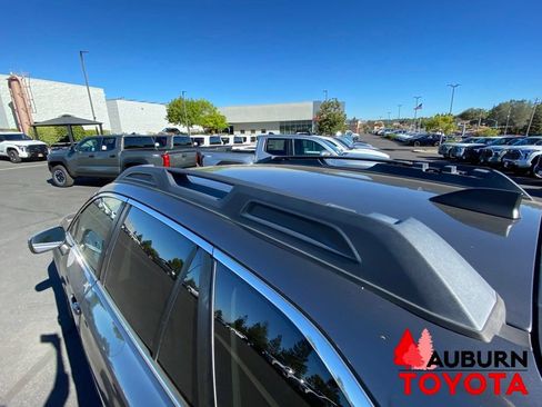 Used 2019 Subaru Outback 2.5i Premium AWD/4WD image 9