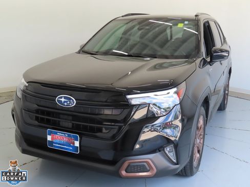 Used 2025 Subaru Forester Sport AWD/4WD image 8