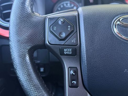 Used 2017 Toyota Tacoma TRD Sport w/ Premium & Technology Package AWD/4WD image 23