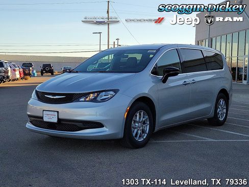 New 2026 Chrysler Voyager LX image 1