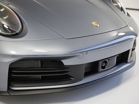 Used 2025 Porsche 911 Carrera S RWD image 19