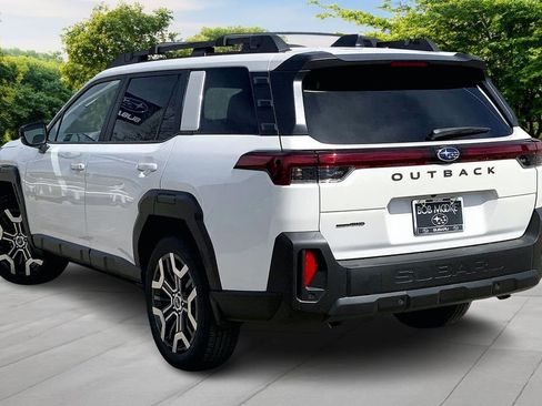 New 2026 Subaru Outback Touring XT image 3