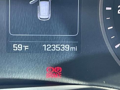 Used 2016 Hyundai Tucson SE image 17