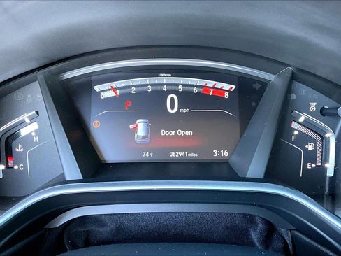 Used 2018 Honda CR-V Touring image 25