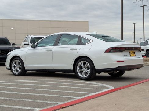 Used 2025 Honda Accord LX image 6