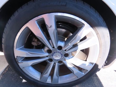 Used 2014 Mercedes-Benz E 350 E 350 image 17