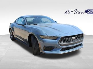 New 2025 Ford Mustang Coupe video 2