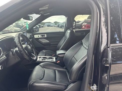 Used 2021 Ford Explorer ST w/ Equipment Group 401A AWD/4WD image 9