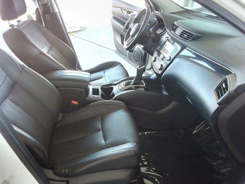 Used 2017 Nissan Rogue Sport SL FWD image 17