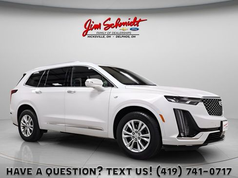 Used 2023 Cadillac XT6 Luxury image 1