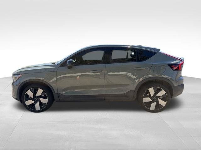 Used 2023 Volvo C40 P8 Recharge Ultimate w/ Protection Package Premier AWD/4WD image 3