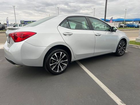 Used 2017 Toyota Corolla SE FWD image 15