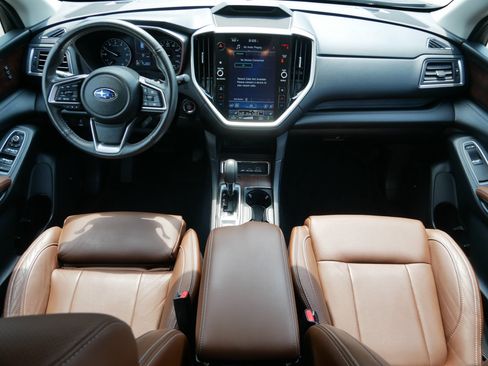 Used 2023 Subaru Ascent Touring AWD/4WD image 10