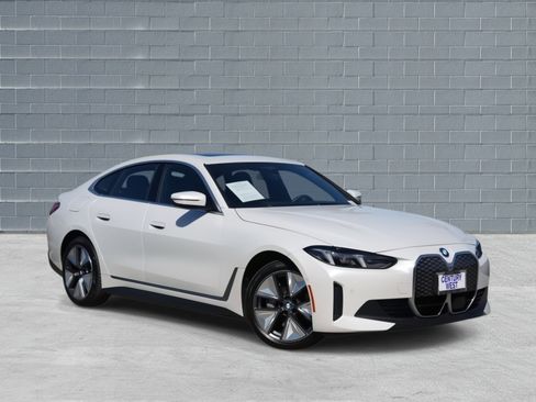 Certified 2025 BMW i4 xDrive40i image 1
