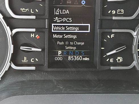 Certified 2019 Toyota Tundra SR5 RWD image 23