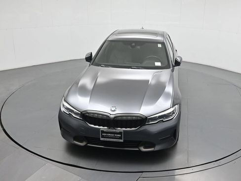 Used 2021 BMW 330i Sedan w/ Convenience Package RWD image 36