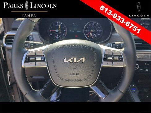 Used 2022 Kia Telluride EX w/ EX Premium Package image 29