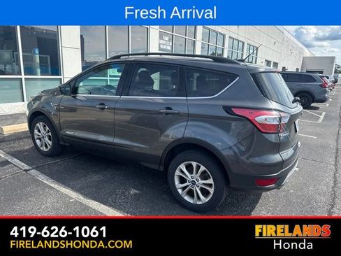 Used 2018 Ford Escape SE AWD/4WD image 3
