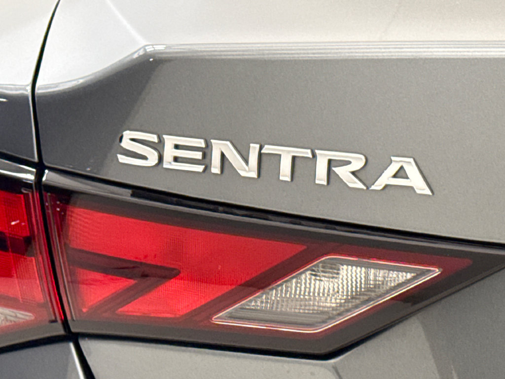Used 2024 Nissan Sentra S w/ Lighting Package FWD image 10