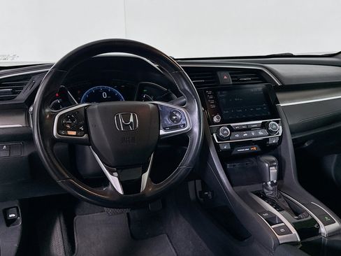 Used 2020 Honda Civic EX image 17