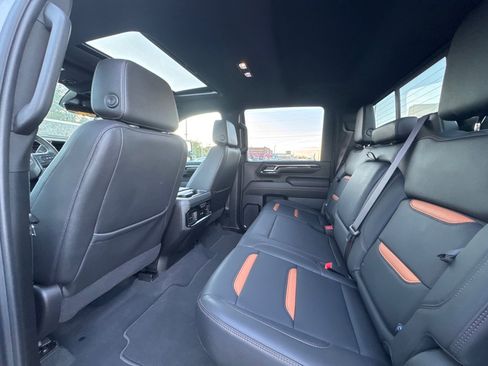 Used 2024 GMC Sierra 2500 AT4 w/ AT4 Premium Plus Package image 10