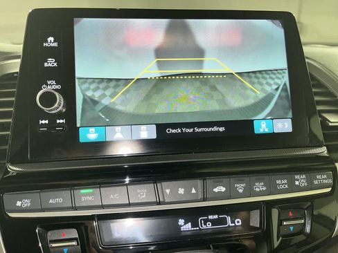 Used 2025 Honda Odyssey EX-L image 19