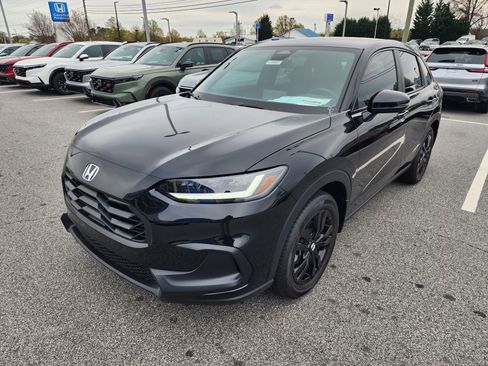 New 2026 Honda HR-V Sport image 2