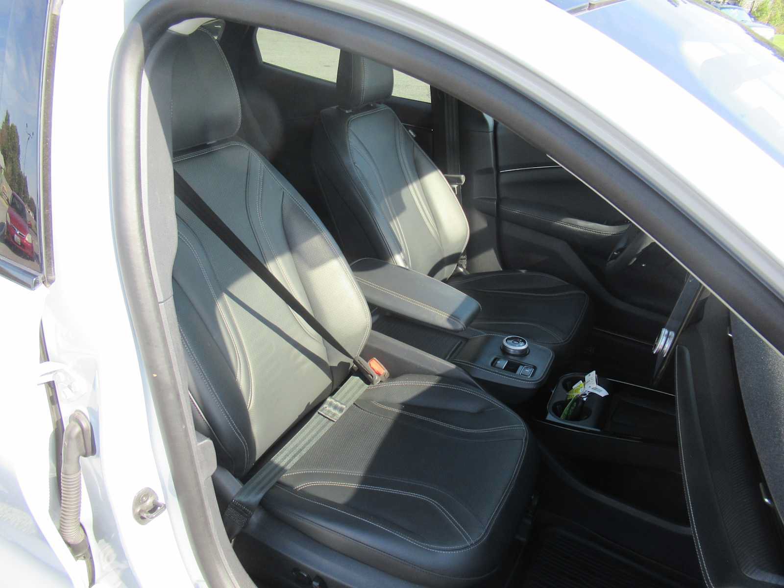 Used 2023 Ford Mustang Mach-E Premium AWD/4WD image 23