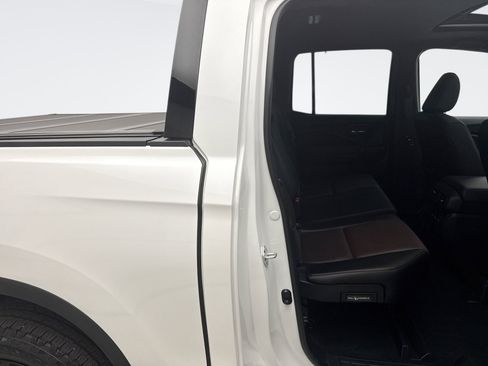Used 2024 Honda Ridgeline Black Edition image 20