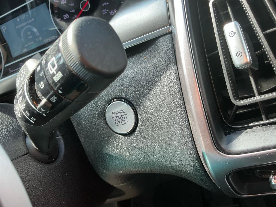 Used 2023 Kia Sorento EX FWD image 24