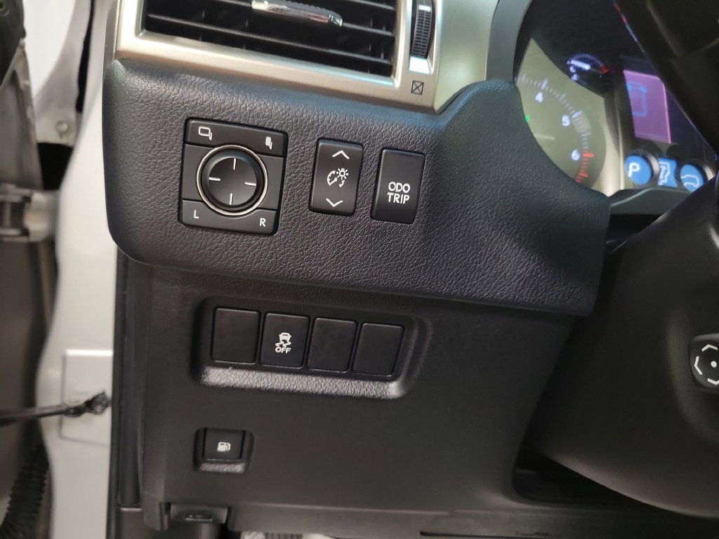 Used 2018 Lexus GX 460 w/ Navigation Package AWD/4WD image 30