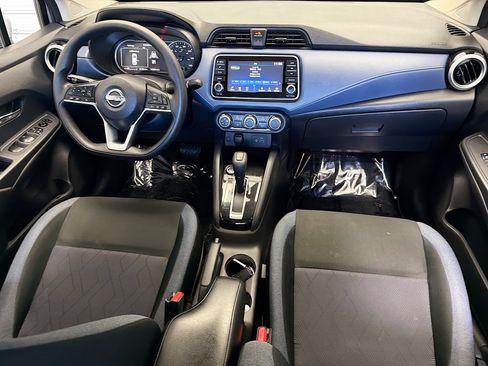 Used 2024 Nissan Versa SV FWD image 12